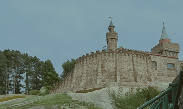 False Kings and Foolish&nbsp;Czars